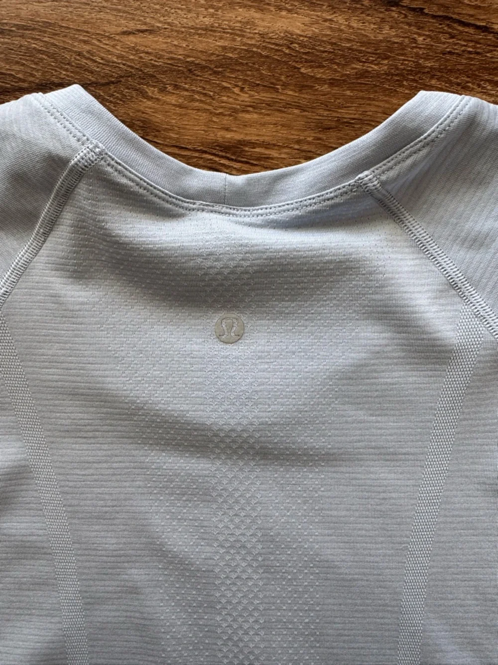 Lululemon Swiftly Tech Short-Sleeve Shirt 2.0 - Picture 6 of 6